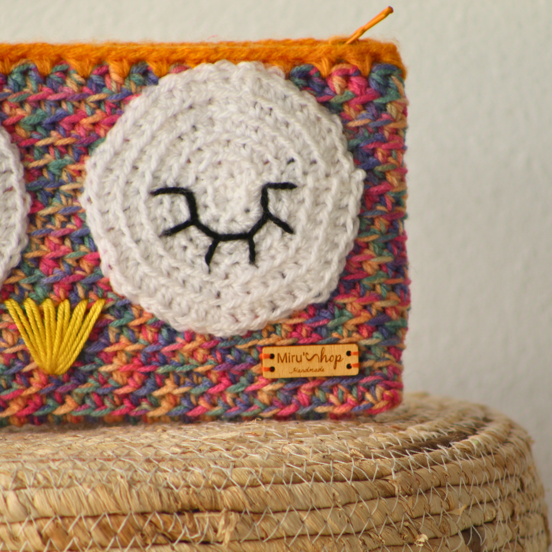 Owl face toiletry bag