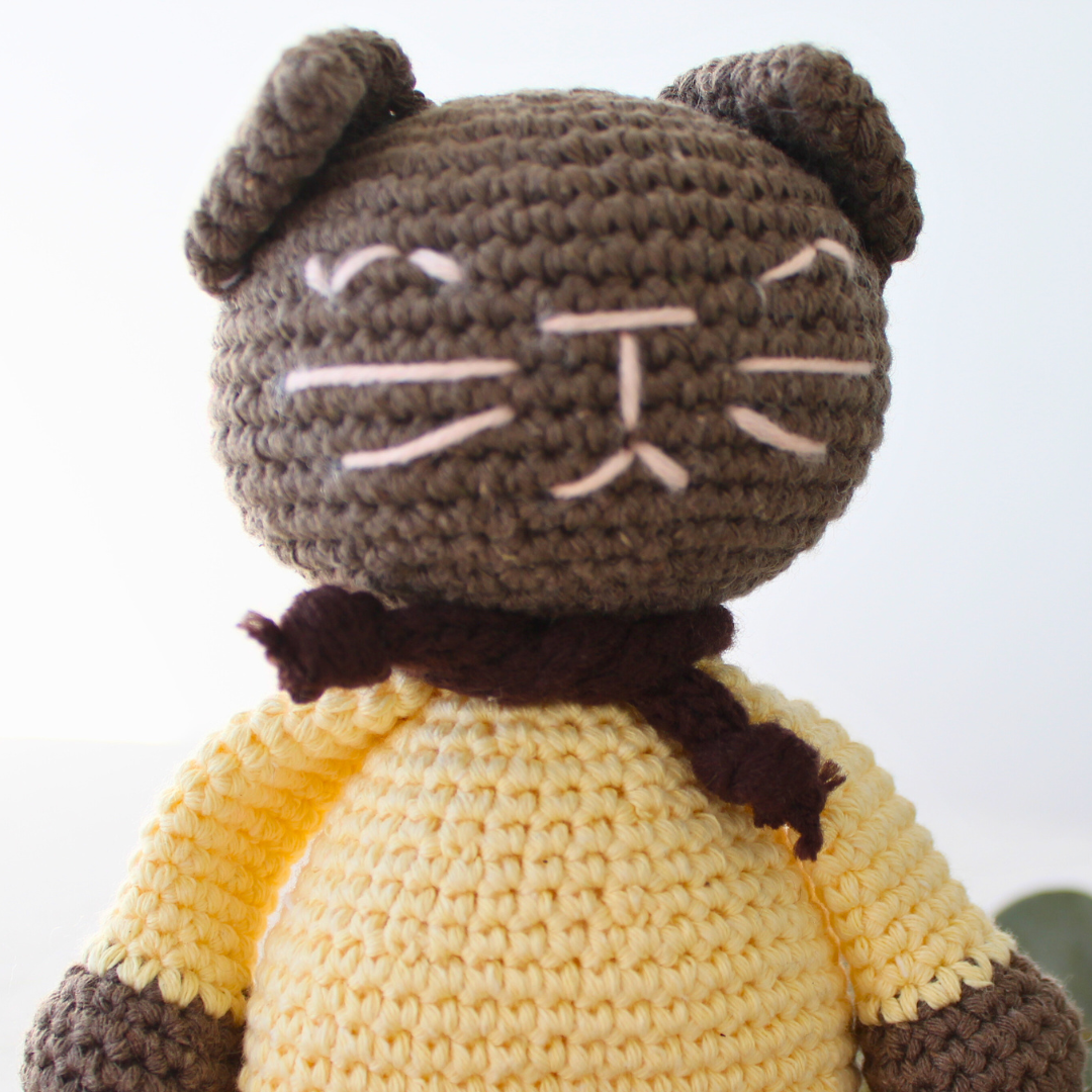 Amigurumi cat plush